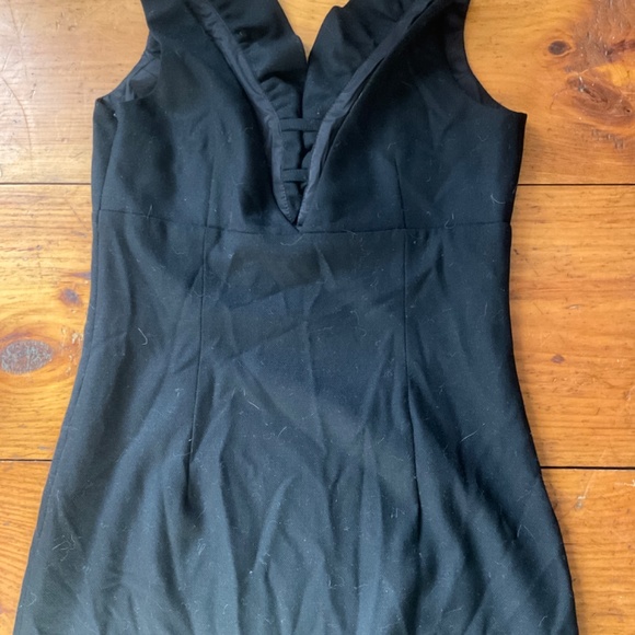 Tracy Reese / Anthropologie wool dress black w/ ruffled v neckline & low v back - Picture 8 of 13